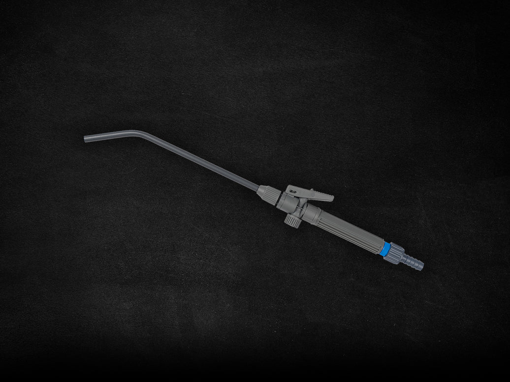Vulpistool voor demiwater bijvullen van tractiebatterijen